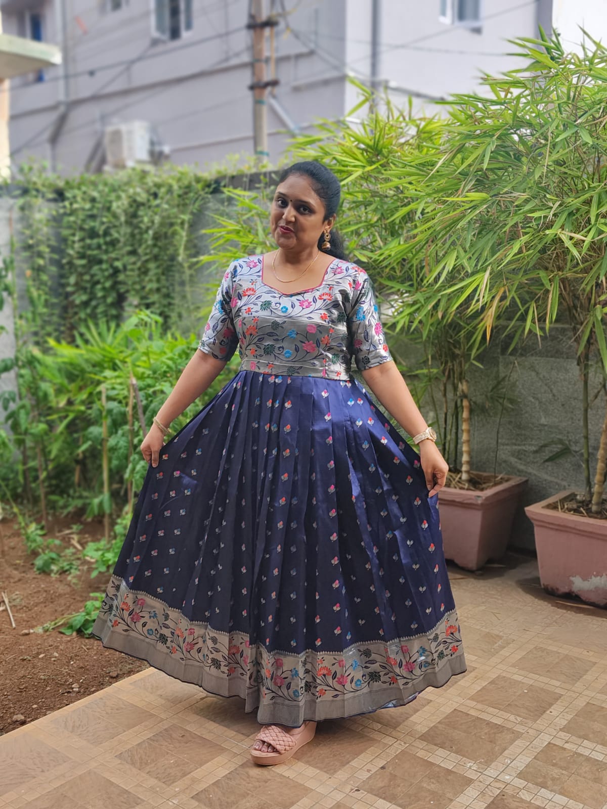 D20/Blue/Traditional Maxi/Mixed Cotton
