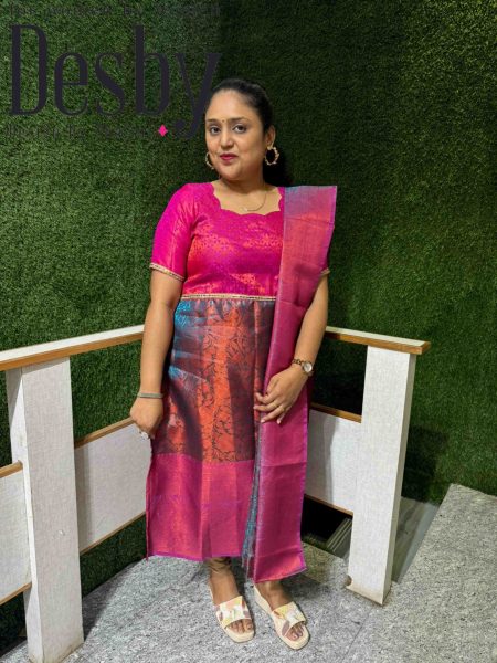 D148/Top with Dupatta