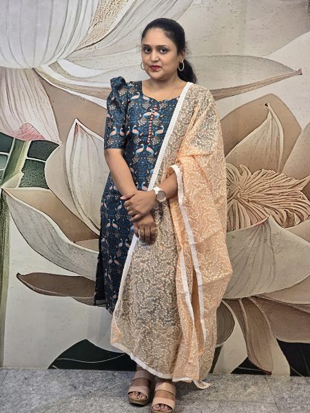 D161/ Silk Cotton Top with Dupatta