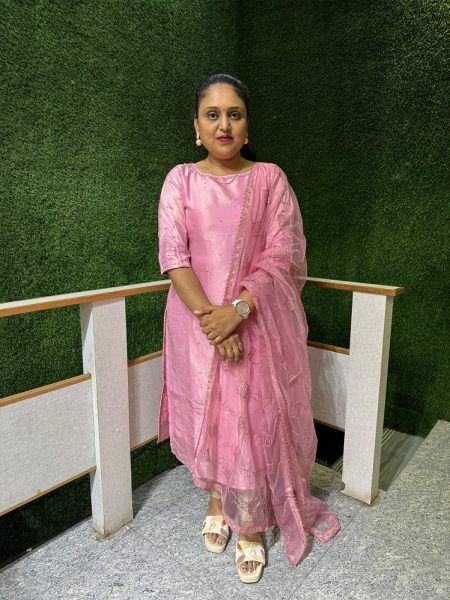 D165/ Silk Top with Dupatta