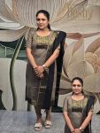 D168/ Top with Dupatta