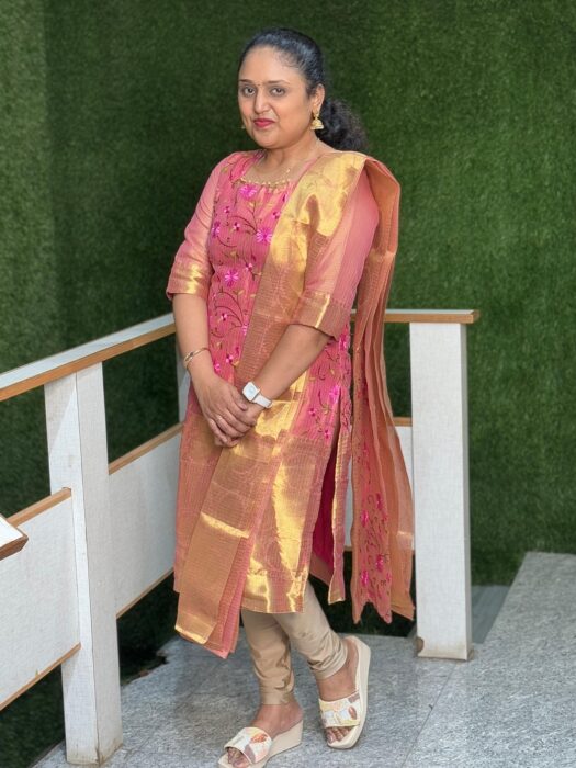 D232 Top with dupatta