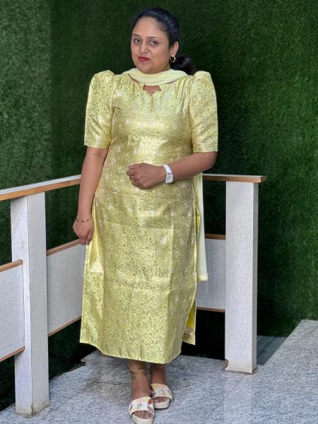 D235 Top with dupatta