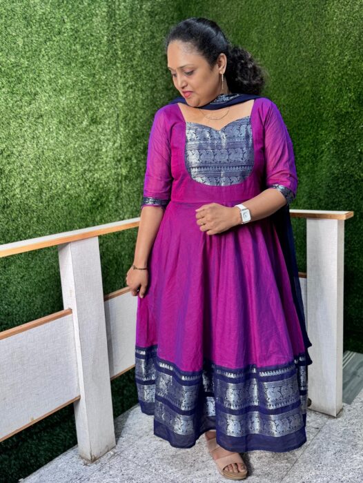D246 Traditional Maxi
